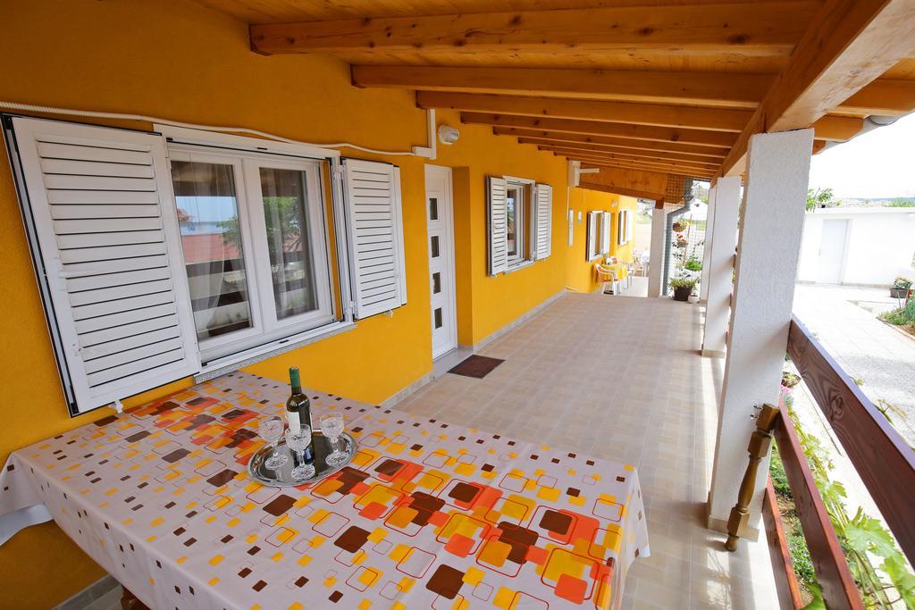 Apartment Marta Razanac Exterior photo